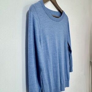 J. Crew !00% Merino Wool Classic Crew Neck Sweater 3/4 Sleeve Light Blue Size M